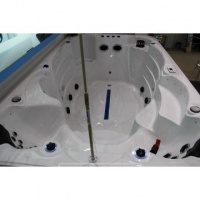 Плавательный спа-бассейн JNJ Spas California Light Плавательный спа-бассейн JNJ Spas California Light